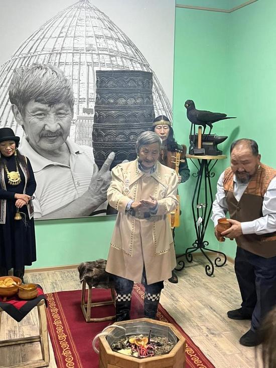 В Таттинском районе Якутии открыли музейный комплекс «Мандар Уус»