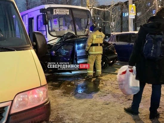 В Северодвинске произошло ДТП с участием автобуса