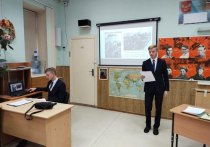 В школе № 1 городского округа Серпухов для учащихся 10-х классов организовали и провели научно-практическую конференцию по истории