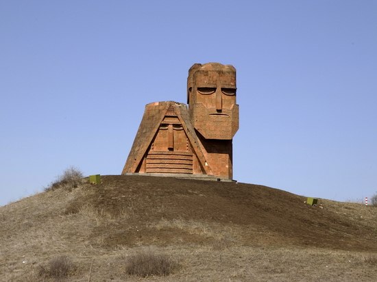 Варданян назвал три пути будущего для Нагорного Карабаха