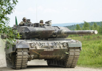 По словам бывшего министра иностранных дел Украины Павла Климкина, власти Германии ждут сигнала от президента США Джо Байдена о передаче Киеву танков "Leopard-2"