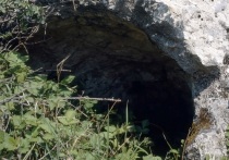 В заброшенной пещере рядом с селом Игали нашли пять бочек селитры общим весом 120 кг