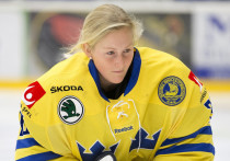 Ким Мартин Хассон, признанная лучшей шведской хоккеисткой всех времен, играла в России всего один сезон — охраняла ворота дмитровского «Торнадо» в 2011-2012 годах. В последнем интервью Expressen она раскрыла подробности своего пребывания в подмосковном хоккейном клубе.