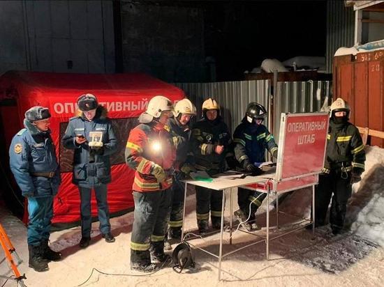 Крупный пожар на складе в Новосибирске потушен
