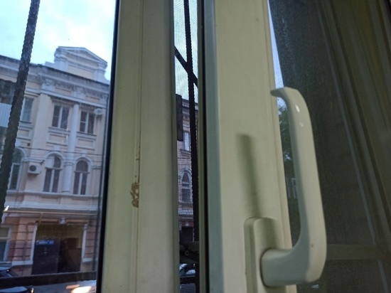 В Ростове горожане пожаловались на неприятный запах