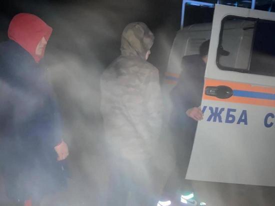 В Дергачевском районе спасли троих замерзающих автомобилистов