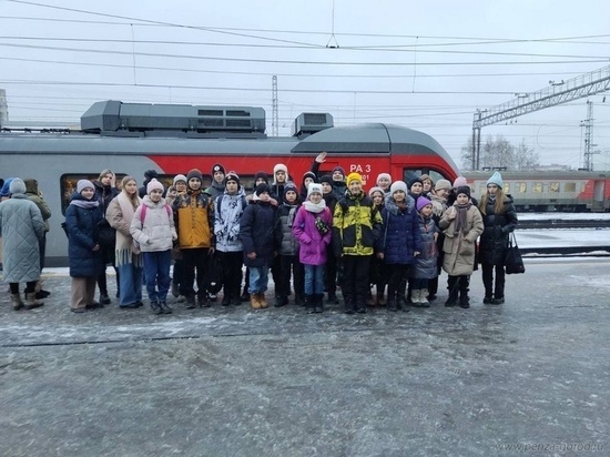 Юные пензенцы отправились в новогоднее путешествие на скоростном поезде «Орлан»