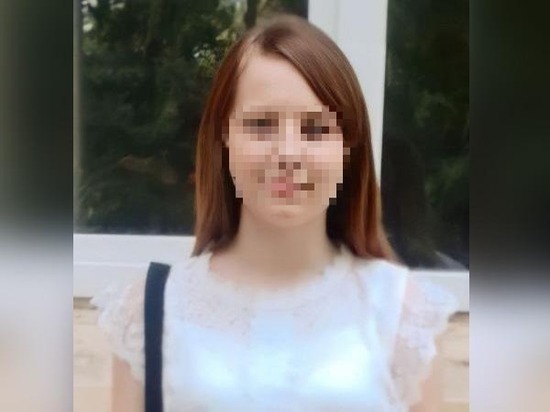 По пути из Ростова в Таганрог пропала 13-летняя девочка