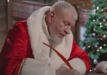 Боец из Старого Оскола Александр Емельяненко снялся в новогодней рекламе федерального телеканала