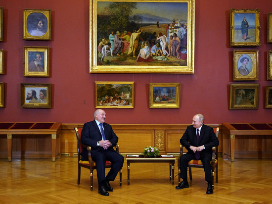 Алиев и Бердымухамедов пропустили завтрак с Путиным в Русском музее
