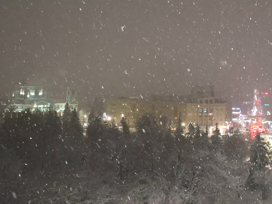 В Курске поступило 73 сообщения о затруднении движения на трассах из-за снегопада