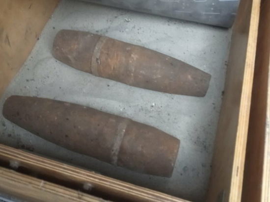 В Щиграх Курской области обнаружили два артиллерийских снаряда