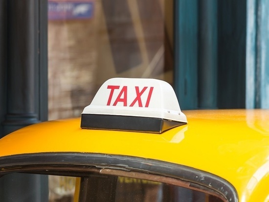 Перед новым годом в Иркутске подорожало такси