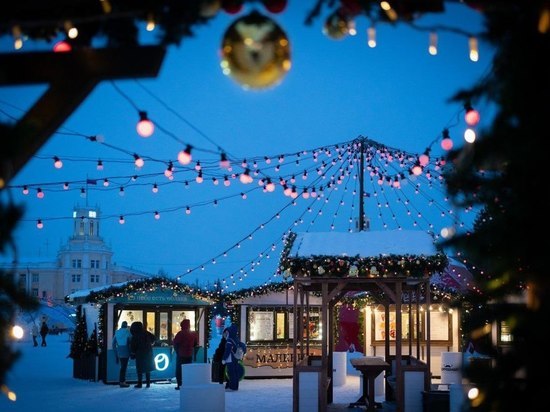 Шатер “Игросфера”, рождественская ярмарка: власти Кемерова рассказали, какие развлечения подготовлены для горожан на площади Советов
