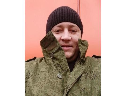 Подписчикам сообщили о гибели брянского добровольца СВО в казарме
