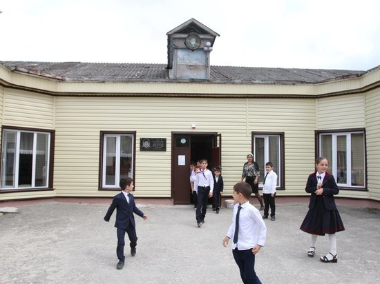 В дагестанских школах снова эвакуируют детей