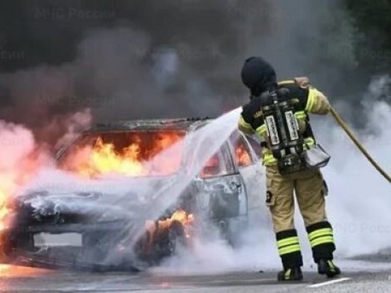 В Ивановской области полностью выгорел автомобиль