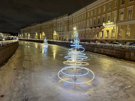 Петербуржцы проведут Новый год под дождем