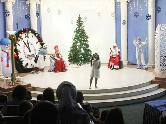 Благотворительное новогоднее представление для детей с ограниченными возможностями здоровья прошло в Серпухове