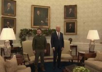 Президент США Джо Байден оказался в неловком положении во время пресс-конференции с президентом Украины Владимиром Зеленским