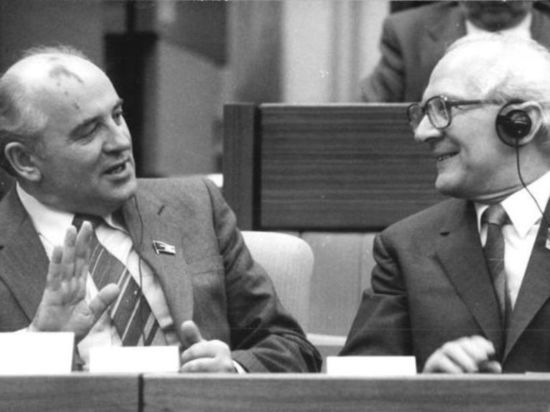 Бывший посол Италии назвал распад СССР «смертью от старости»