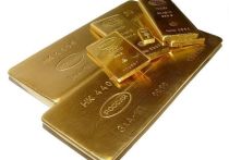 Центробанки мира с начала 2022 года закупили 673 тонны золота