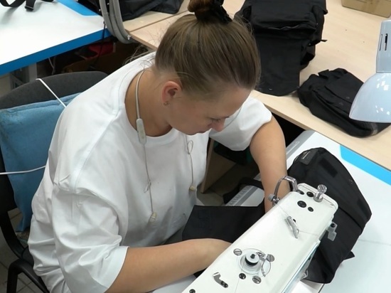 Кострома-фронту: швейное предприятия выполняет гособоронзаказ по изготовлению бронежилетов