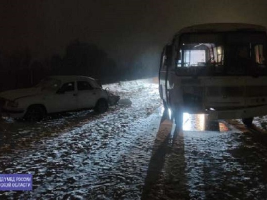 На Ивановской трассе разбился автобус с пассажирами