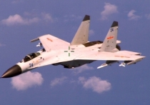 Китайский истребитель перехватил американский разведывательный самолет «небезопасным маневром», заявило Министерство обороны США