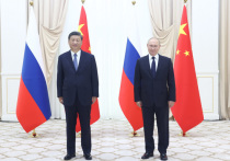 Президент России Владимир Путин пригласил председателя КНР Си Цзиньпина посетить Россию в 2023 году с государственным визитом