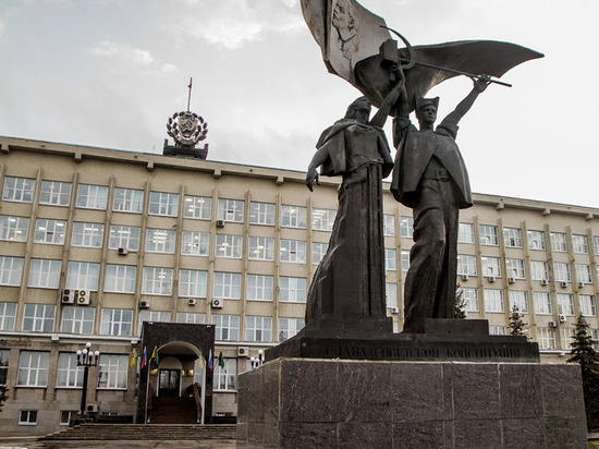 Депутаты Пензенской области стали чаще пропускать заседания