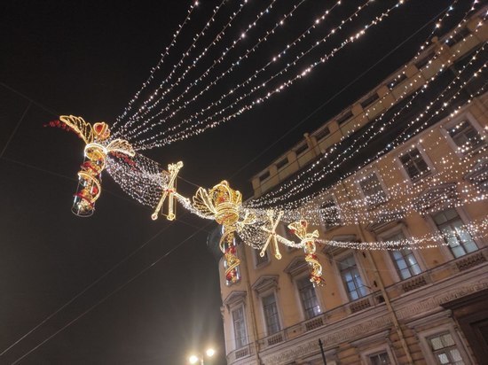 В новогоднюю ночь ради гуляний перекроют часть центра Петербурга