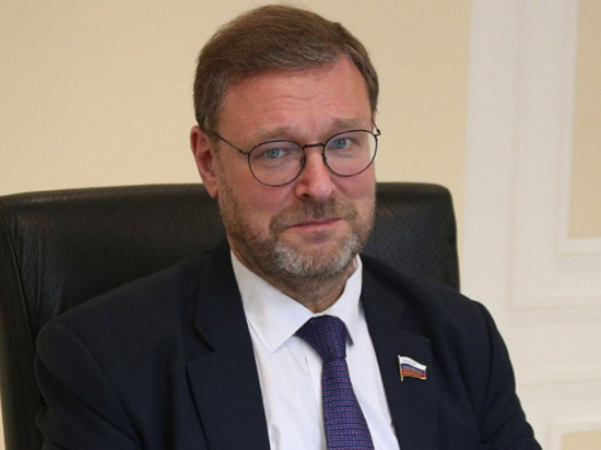 Сенатор Косачев назвал заявления Меркель и Олланда о "Минске" фиксацией предательства