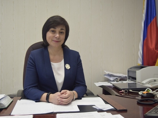 Глава Холмогорского района попрощалась с должностью