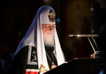 В связи со смертью папы римского на покое Бенедикта XVI Патриарх Московский и всея Руси Кирилл направил действующему понтифику Франциску послания с соболезнованием