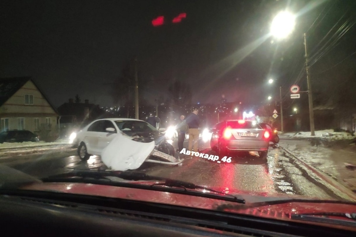Что происходит в курске сейчас 16 августа. АВТОКАДР 46 Курская область ДТП. Новый год происшествия.