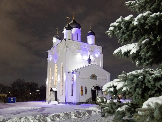 Жителям Орловской области подготовили уникальную выставку про историю и традиции Рождества