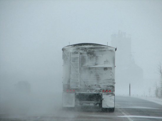 На трассе Уфа – Оренбург ввели временное ограничение движения для автобусов и грузовиков