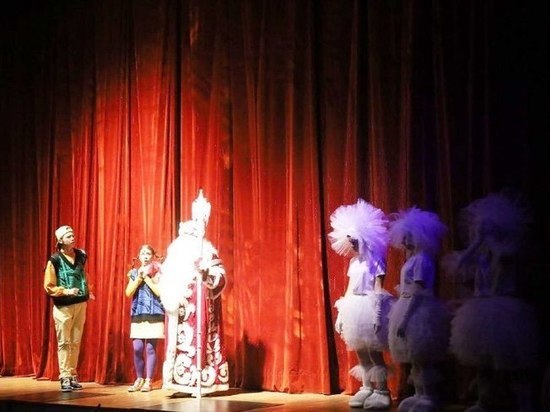 Благотворительные елки главы городского округа проходят в Серпухове