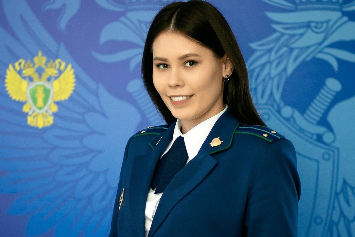 30 прокуроров