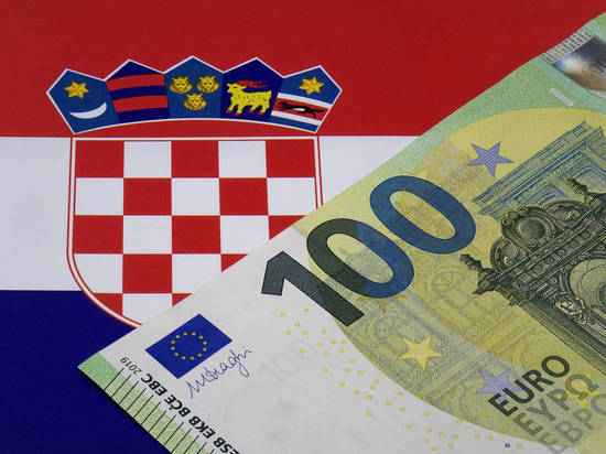 Хорватия окончательно сдалась ЕС: глава Еврокомиссии выпила кофе бесплатно