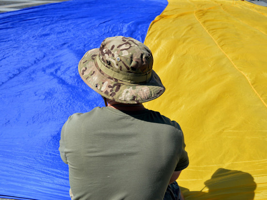 Экс-советник Буша Аллен назвал условия прекращения поддержки Украины Западом