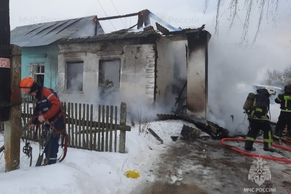 Костромские ЧП: в результате пожара без крова остались две семьи в Нерехтском районе