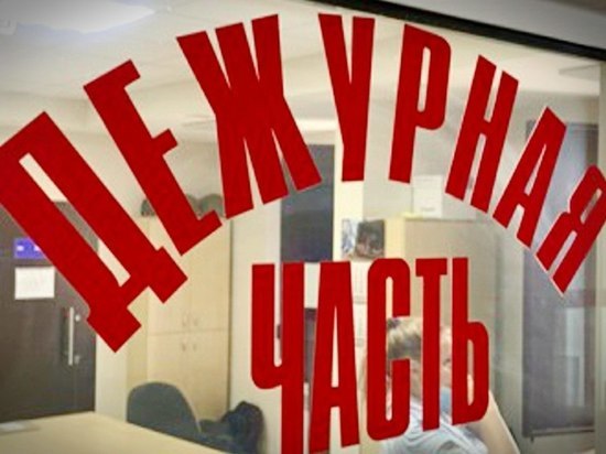 Лжеполицейский выманил у жительницы Владикавказа 72 тысячи рублей