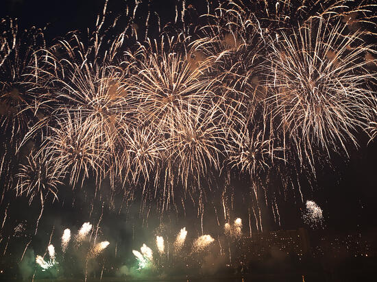 Горожанин запустил салют, не выходя из квартиры, в подмосковном Одинцово