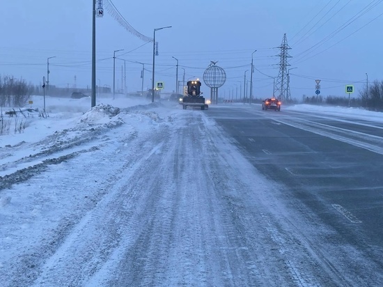 В Салехарде городские службы перевели в режим повышенной готовности из-за непогоды