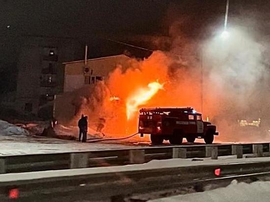 В Касимове Рязанской области сгорела палатка с шаурмой