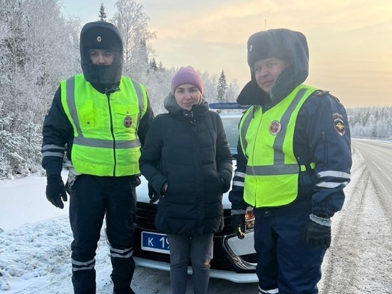 Полицейские помогли свердловчанам, которые 31 декабря попали в ДТП