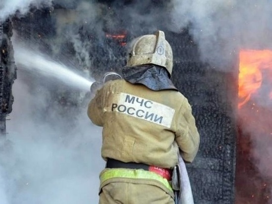 Нарушение правил при устройстве печи стало причиной пожара в бане в Палкино