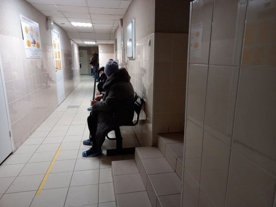 Заболеваемость гриппом упала на 30 % в Петербурге на новогодних каникулах